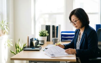 Resume Screening Tips: 7 Pitfalls to Avoid and What to Do Instead